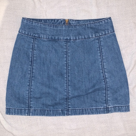 Free people Jean skirt (Modern Femme Denim Mini) - Picture 1 of 4